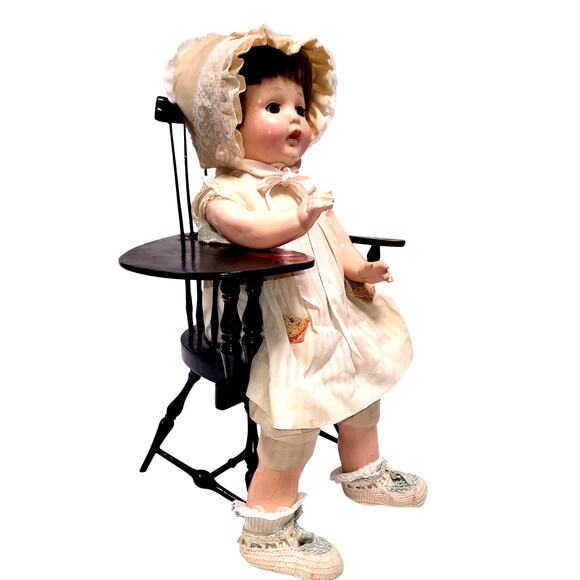 Vintage Windsor Style Spindle Fan Back Arm Desk Chair for Doll/Bear FLAWED - Picture 9 of 12
